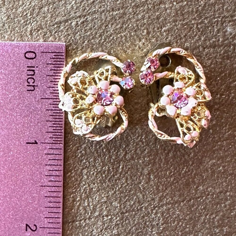 Vintage Pink & Gold Clip-On Earrings Rhinestone & Enamel Floral Made In Austria - Picture 5 of 10